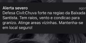 Alerta da Defesa Civil fala da chuva forte e dos raios que caem no litoral de SP