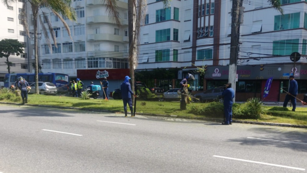 O número de locais atendidos pela Secretaria das Prefeituras Regionais também apresentou alta significativa