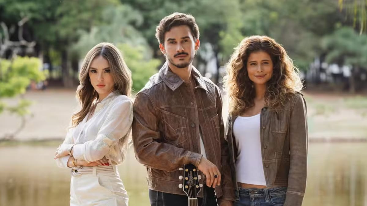 Naiane Sampaio (Isabelle Drummond), João Raul (Filipe Bragança) e Agrado Garcia (Isadora Cruz) / Globo/Manoella Mello