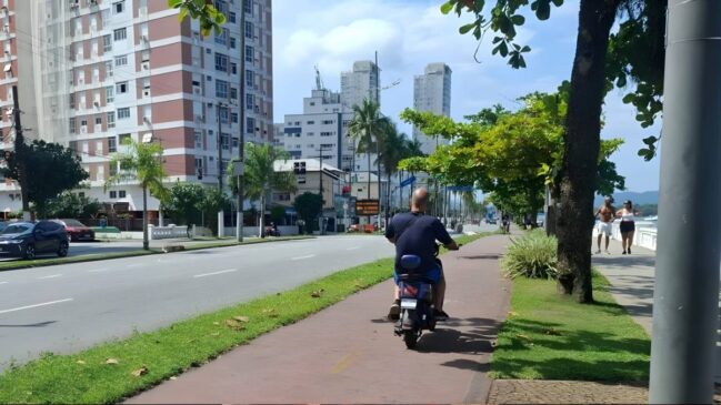 No caso das bicicletas elétricas, existem diversas opções disponíveis em diferentes modalidades