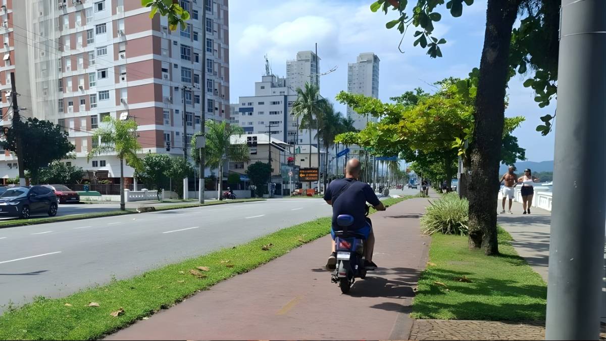 No caso das bicicletas elétricas, existem diversas opções disponíveis em diferentes modalidades
