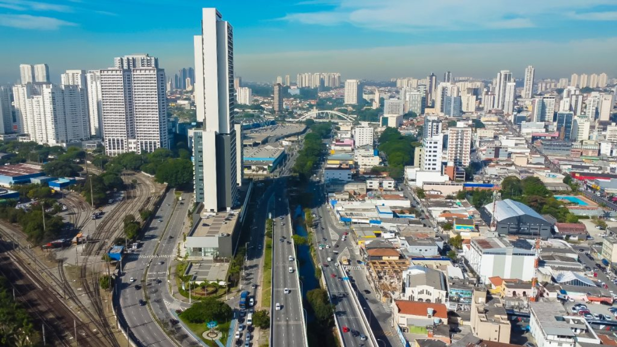 Além dos salários, a prefeitura de Osasco oferece benefícios como cesta básica mensal e auxílio-transporte