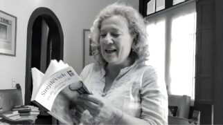 Escritora argentina Nora Strejilevich estará em Santos nos próximos dias
