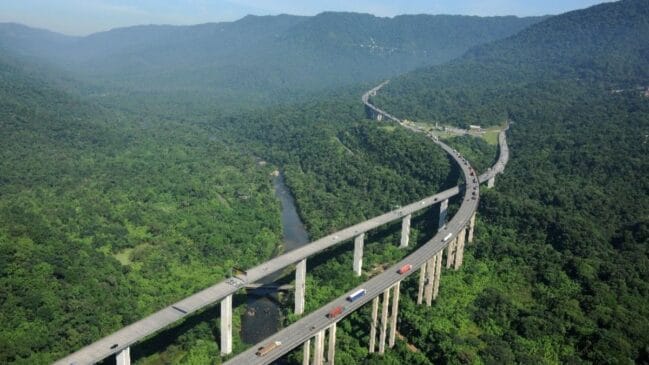 As rodovias de São Paulo vão apresentar muita lentidão durante os próximos dias de feriado