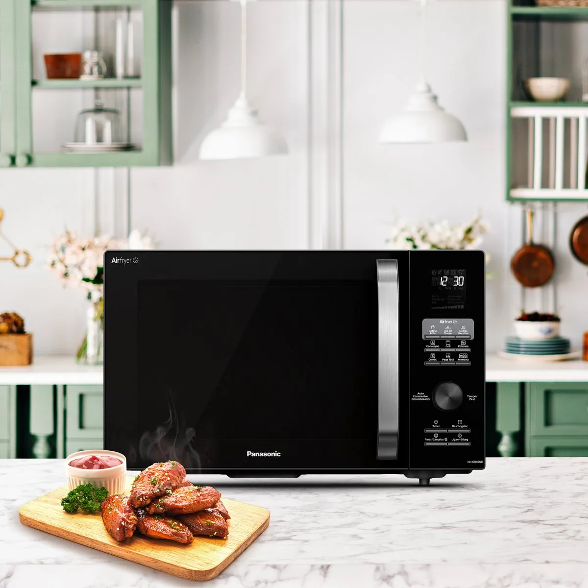 De comidas simples até as receitas mais robustas, a nova tecnologia que chegou ao Brasil está cativando várias pessoas - Divulgação/Panasonic