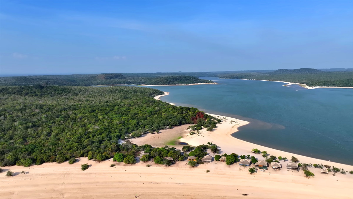 Veja o roteiro ideal para visitar as praias de água doce mais bonitas do mundo em Santarém