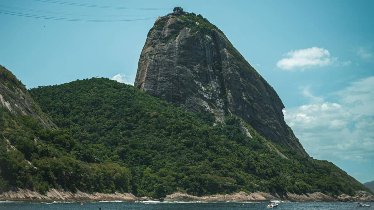 Super tirolesa carioca ligaria o Pão de Açúcar ao Morro do Urca