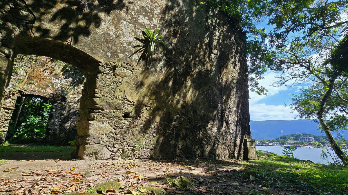 A Ermida de Santo Antônio do Guaibê é uma capela do século XVI