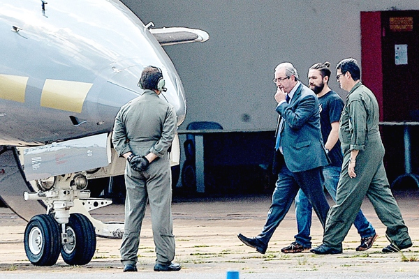 O presidente cassado da Câmara, Eduardo Cunha, foi preso no dia 19 de outubro, em Brasília. Ele é acusado de receber propina de contrato de exploração de Petróleo.