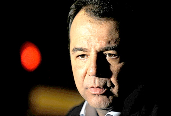 A pf prendeu, no dia 17 de novembro, o ex-governador do Rio de Janeiro Sérgio Cabral sob a suspeita de receber milhões em propina para fechar contratos públicos.