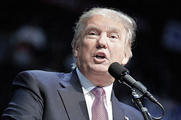 No dia 8 de novembro, o republicano Donald Trump foi eleito o 45º presidente dos Estados Unidos, vencendo a democrata Hillary Clinton. O empresário surpreendeu o mundo ao contrariar as pesquisas de opinião.